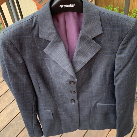Equestrian Show Jacket. junior Sz 2R - Picture 8 of 12